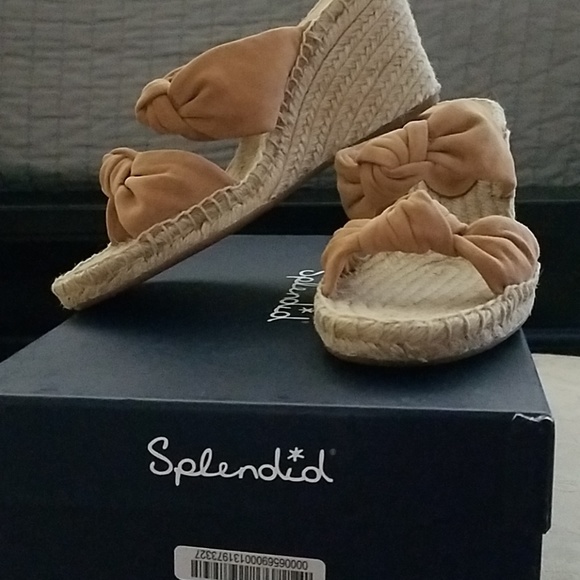 Splendid Tan slide - Picture 2 of 2